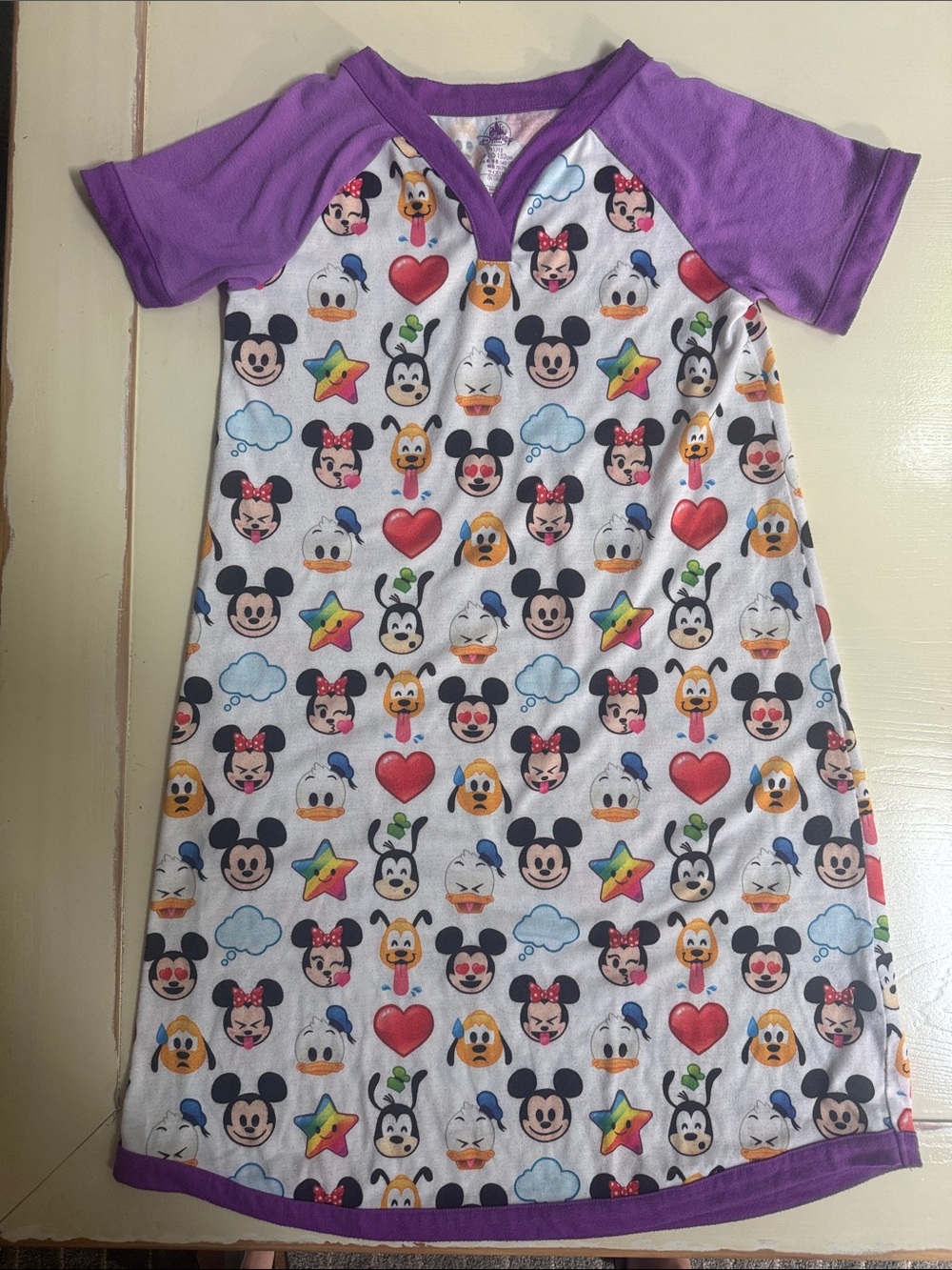 Disney White Nightgown with Purple Sleeves with Character Emoji Print size 11/12